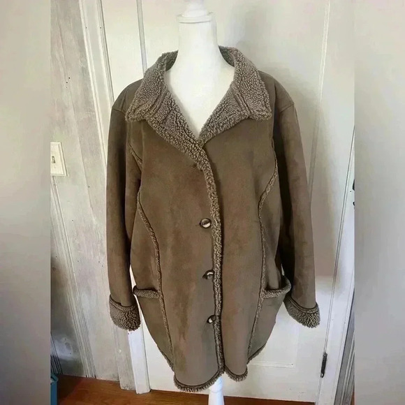 LL BEAN| chocolate Brown faux suede & Shearling mid length coat button XL cozy - Picture 2 of 10